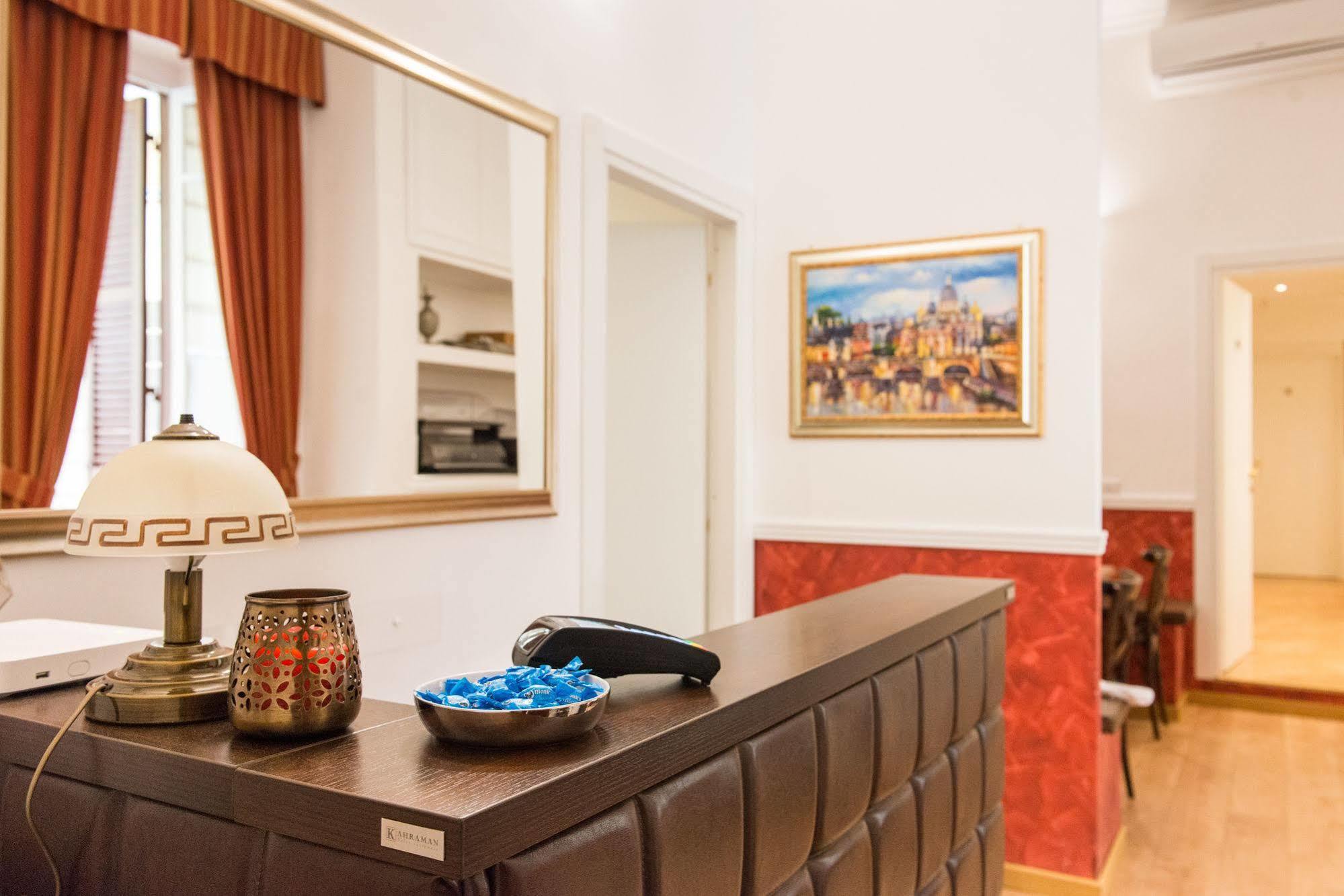 Bed and Breakfast Domus Capilupi Řím Exteriér fotografie