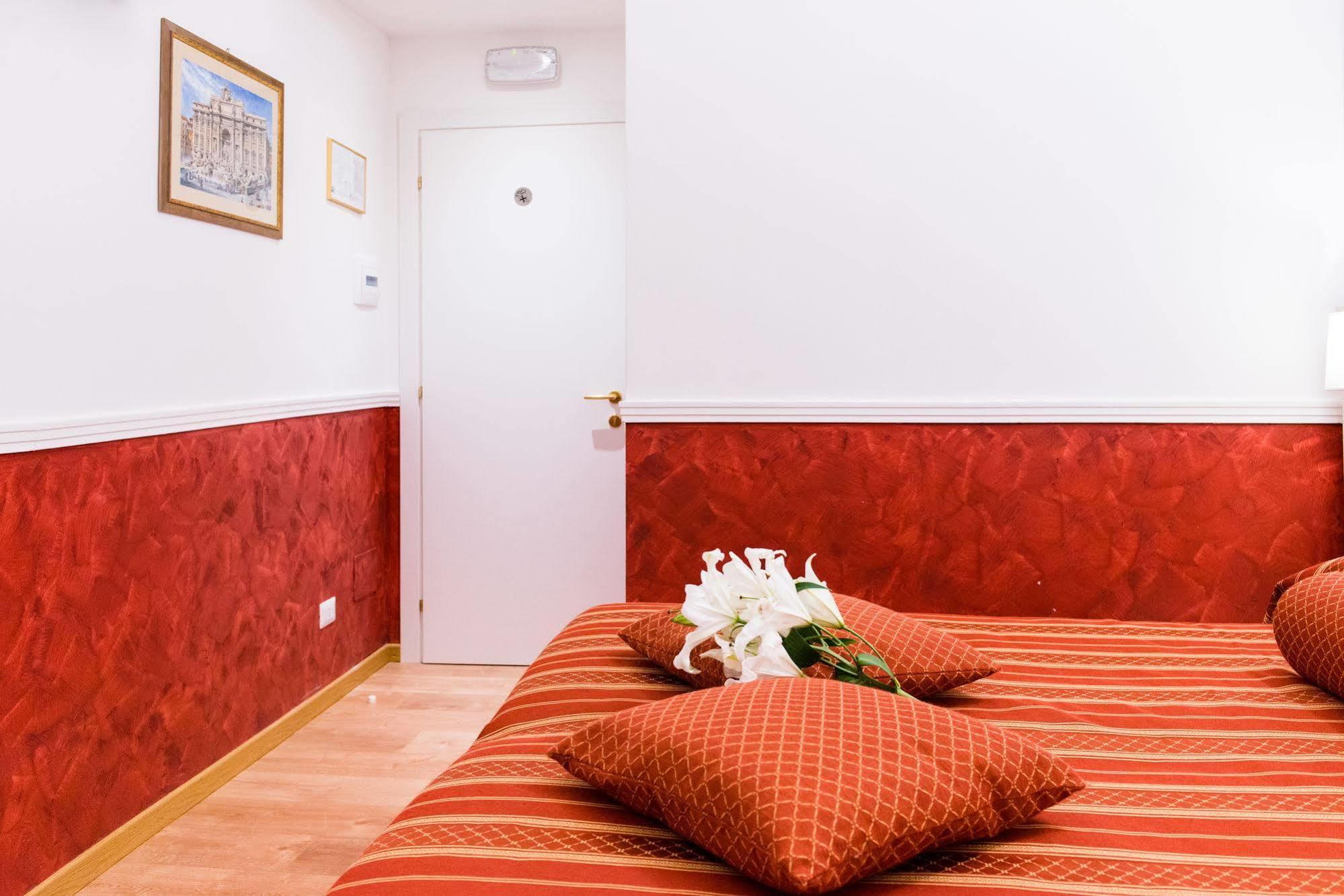 Bed and Breakfast Domus Capilupi Řím Exteriér fotografie