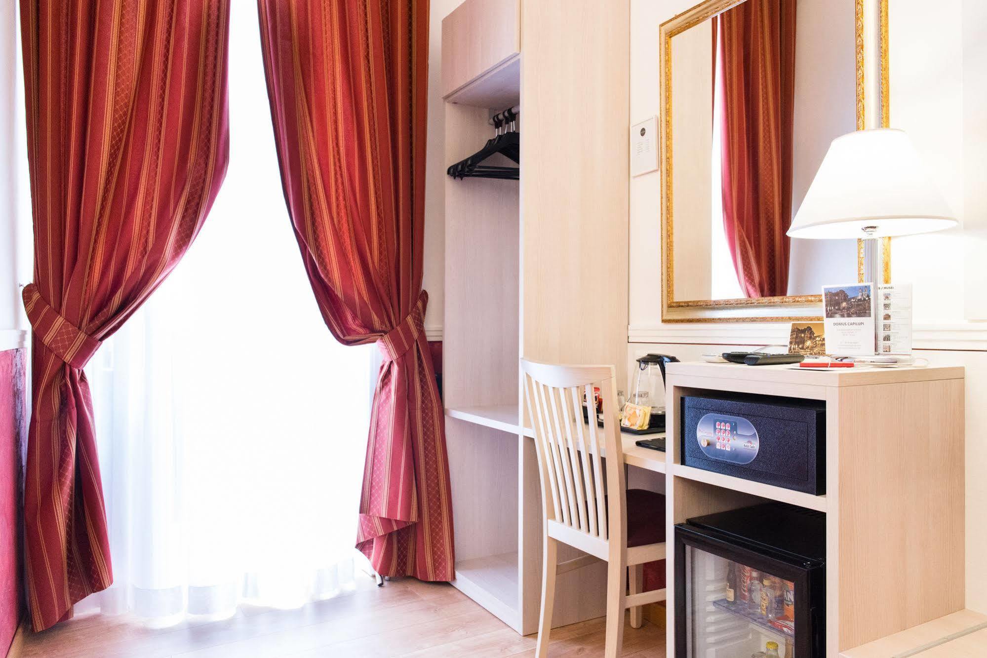 Bed and Breakfast Domus Capilupi Řím Exteriér fotografie